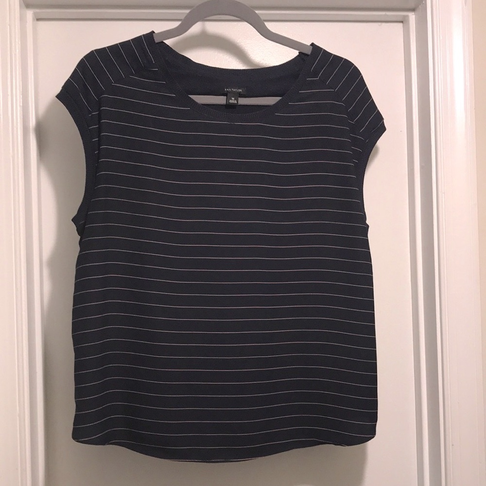 ANN TAYLOR Cute Cap Sleeve Navy & Stripe Shell